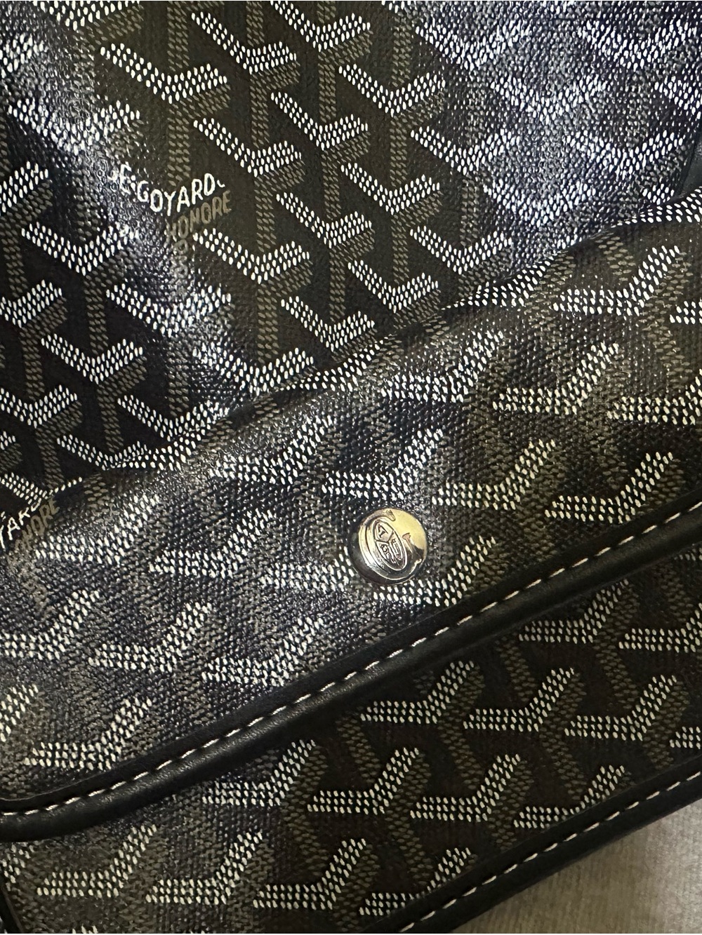 Black Patterned Hobo Bag with Matching Pouch - Picture 3 of 10